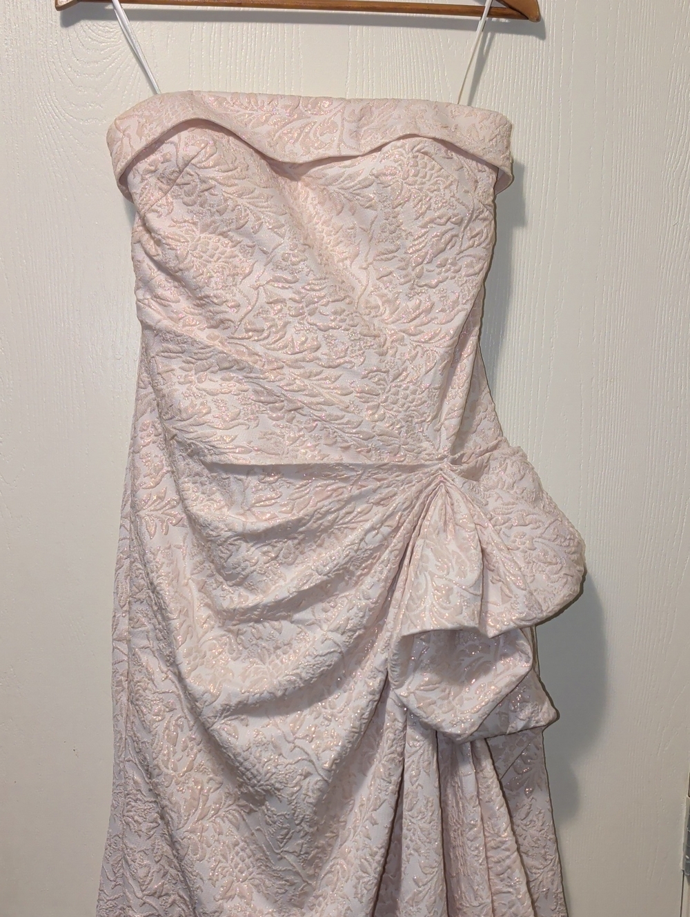 ✨ Terani Couture Blush Metallic Floral Brocade Strapless Gown - Size 12 ✨